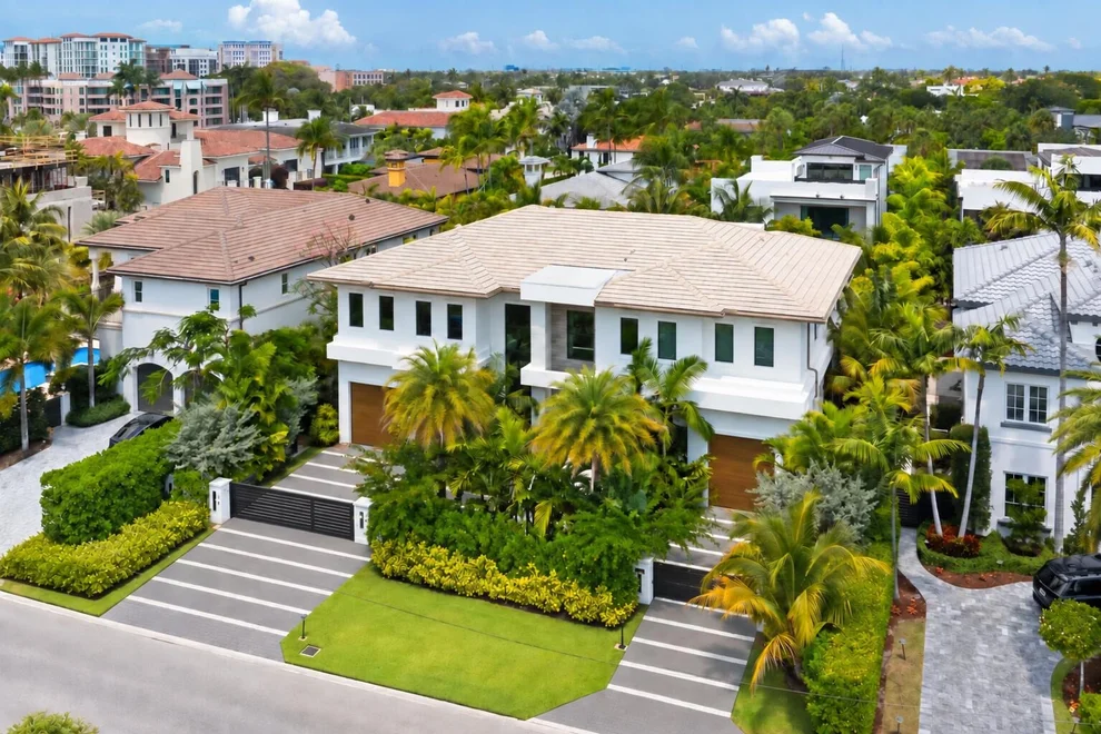 Unit for sale at 735 W Fern Drive, Boca Raton, FL 33432