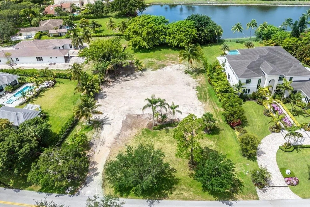 Unit for sale at 7807 Steeplechase Drive, Palm Beach Gardens, FL 33418