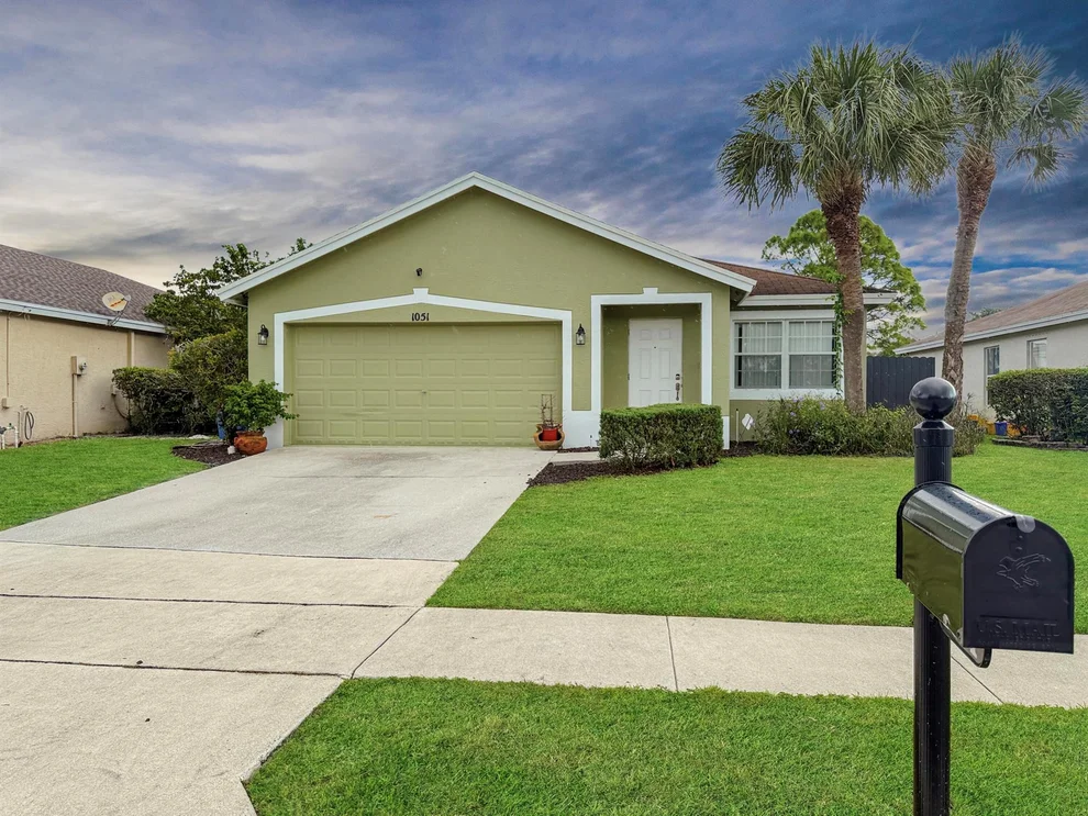 Unit for sale at 1051 Park Hill Drive, West Palm Beach, FL 33417