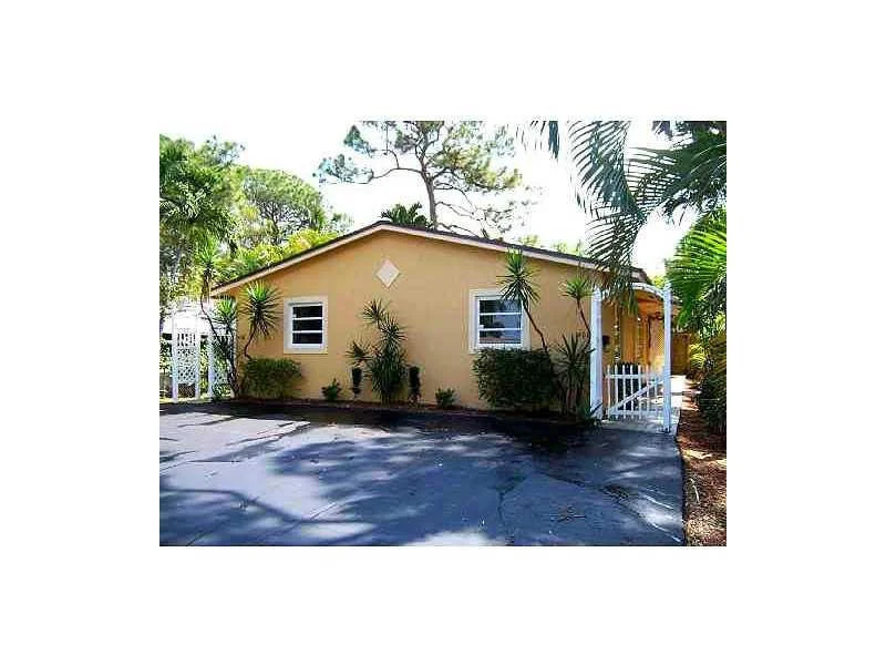 Unit for sale at 1408 NE 24th Street, Wilton Manors, FL 33305