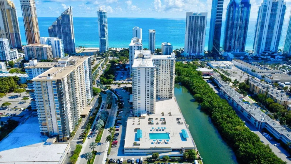 Unit for sale at 230 174th Street, Sunny Isles Beach, FL 33160
