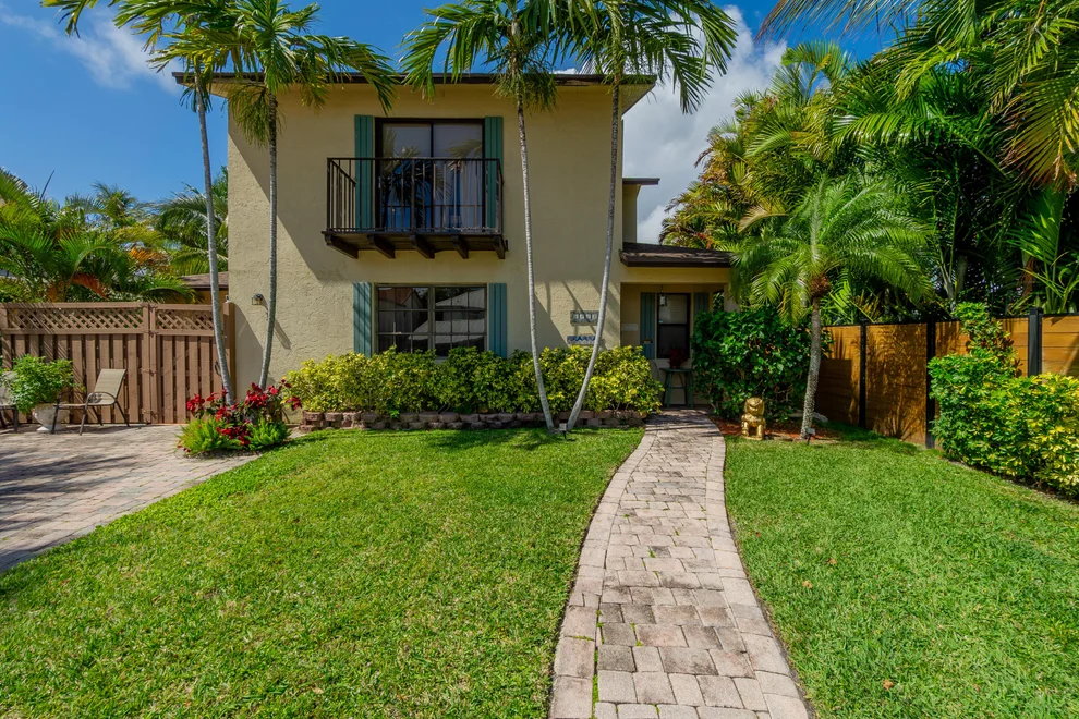 Unit for sale at 1827 N Palmway, Lake Worth Beach, FL 33460