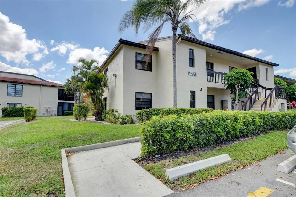 Unit for sale at 21211 Lago Circle, Boca Raton, FL 33433