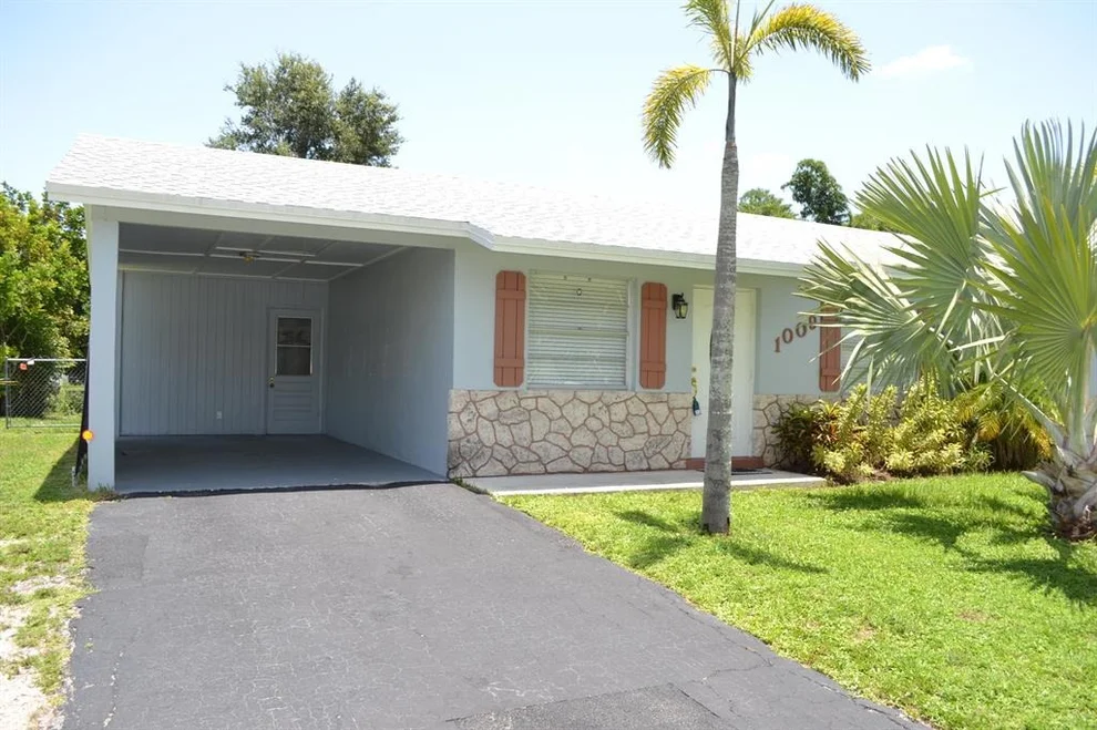 Unit for sale at 1009 Mohican Boulevard, Jupiter, FL 33458