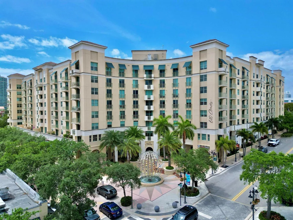 Unit for sale at 610 Clematis Street, West Palm Beach, FL 33401