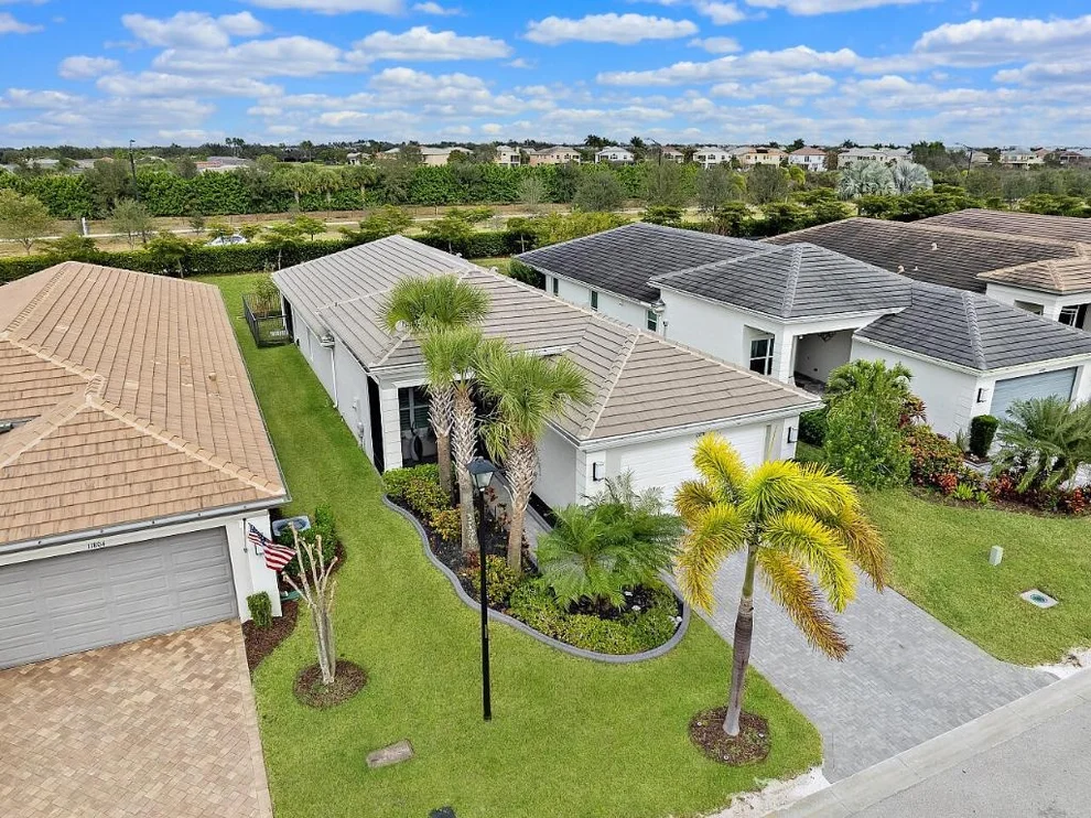 Unit for sale at 11798 SW Waterford Isle Way, Port St Lucie, FL 34987