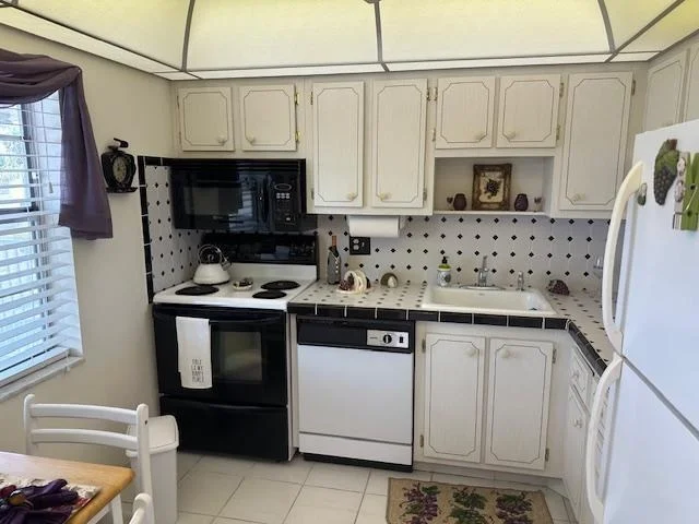 Unit for sale at 7905 NW 5th Court, Margate, FL 33063