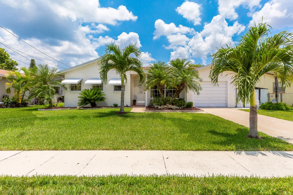 Unit for sale at 9198 SW 2nd Street, Boca Raton, FL 33428