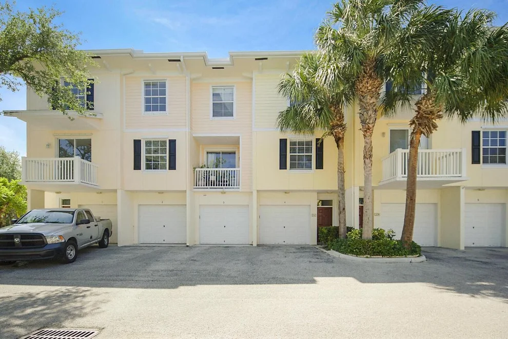 Unit for sale at 175 Galicia Way, Jupiter, FL 33458