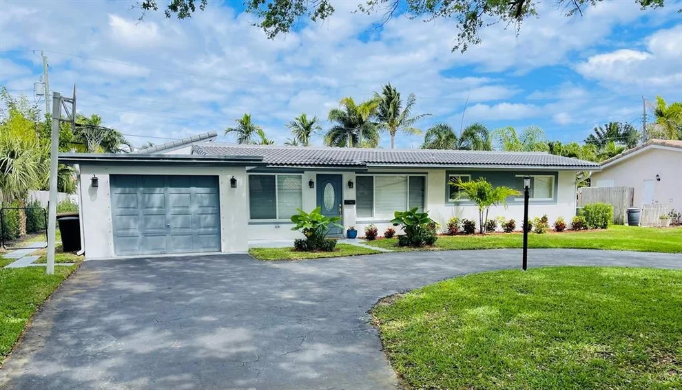 Unit for sale at 2141 NE 34th Court, Lighthouse Point, FL 33064