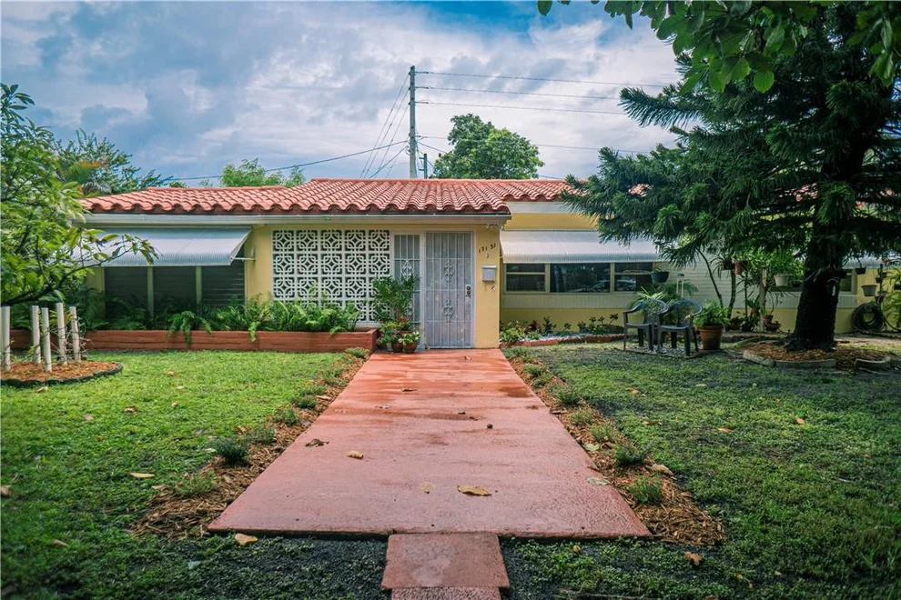 Unit for sale at 17151 NE 18th Avenue, North Miami Beach, FL 33162