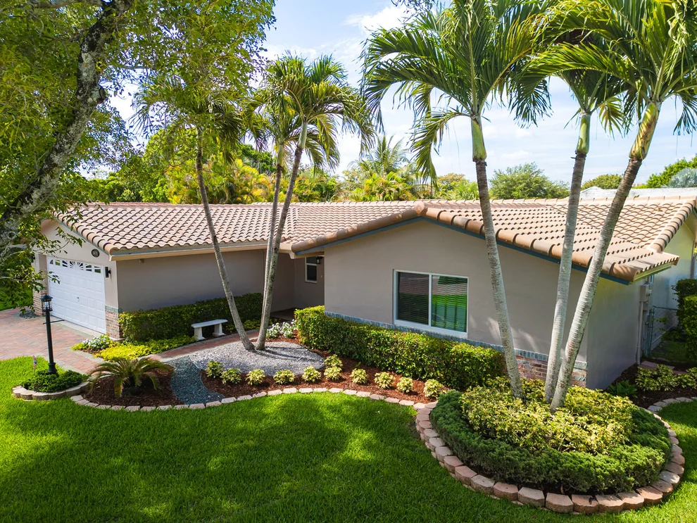 Unit for sale at 10670 NW 42nd Drive, Coral Springs, FL 33065