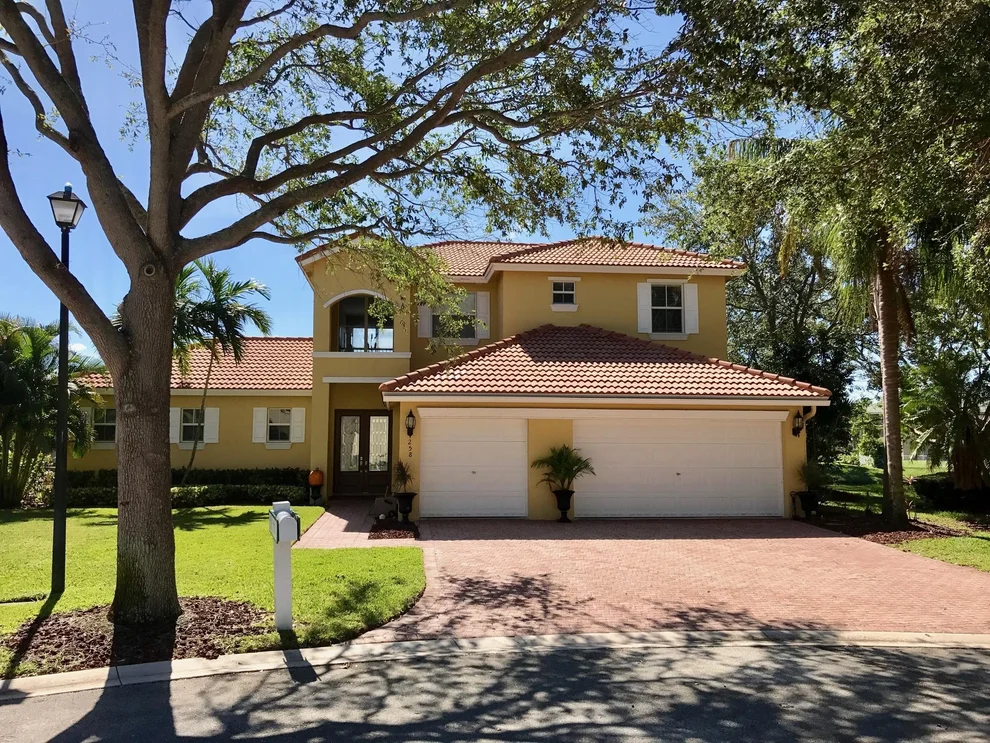 Unit for sale at 258 Starling Lane S, Jupiter, FL 33458