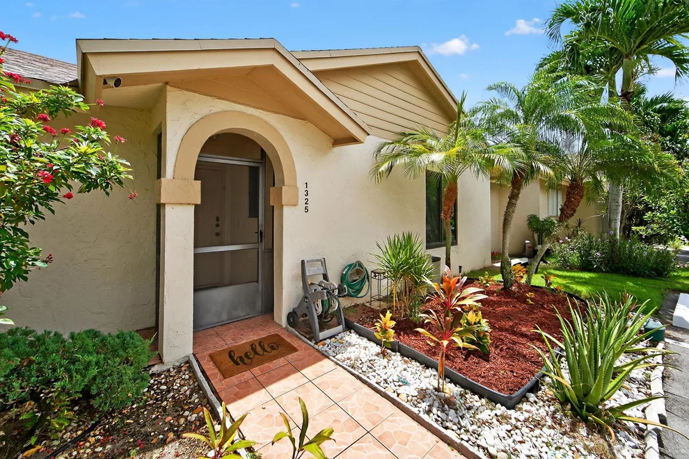 Unit for sale at 1325 NW 23rd Lane, Delray Beach, FL 33445