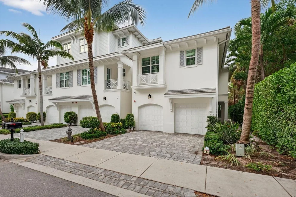Unit for sale at 963 Sweetwater Lane, Boca Raton, FL 33431