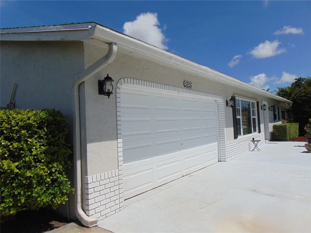 Unit for sale at 5255 NW 30th Street, Margate, FL 33063