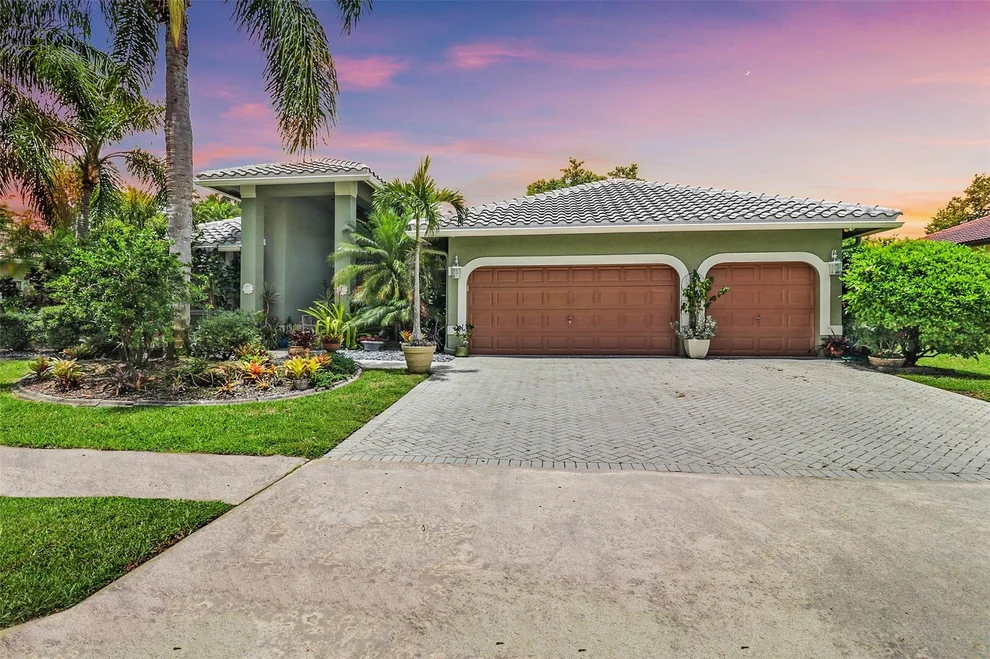 Unit for sale at 7157 NW 66th Terrace, Parkland, FL 33067