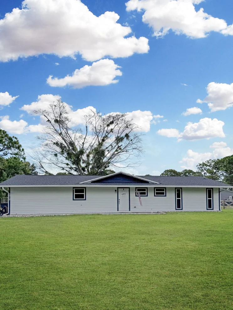 Unit for sale at 5912 Pinetree Drive, Fort Pierce, FL 34982
