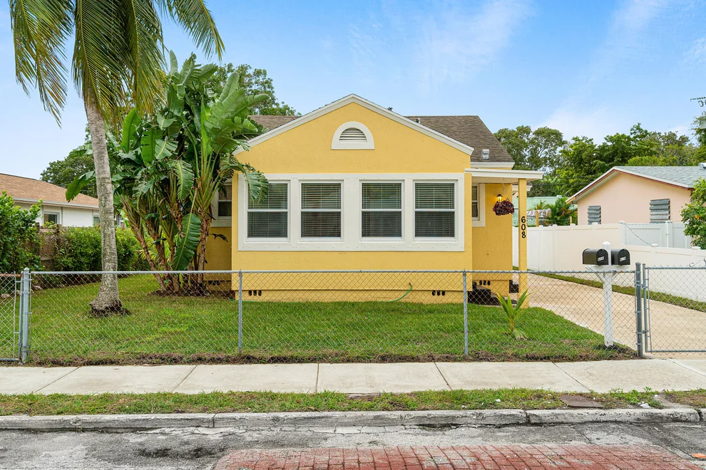 Unit for sale at 608 El Vedado, West Palm Beach, FL 33405