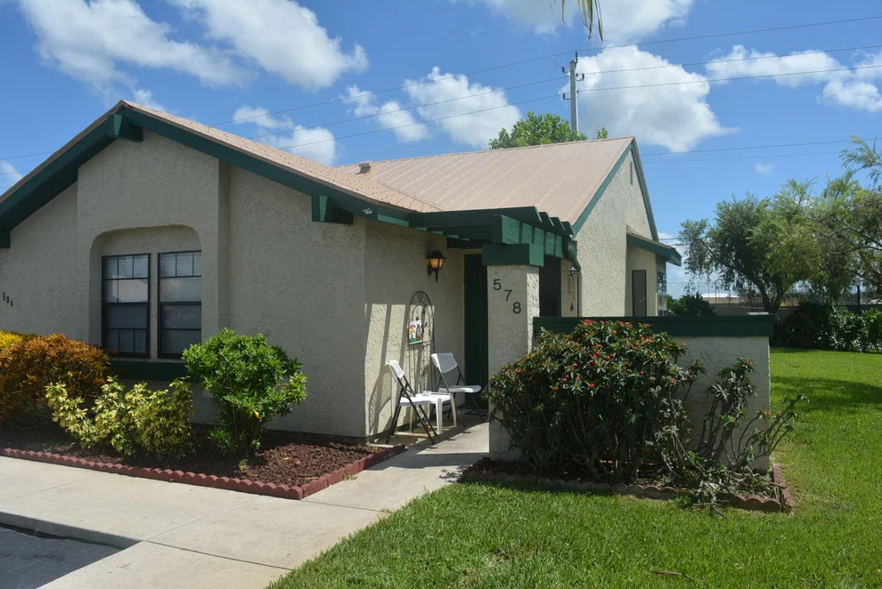Unit for sale at 578 SW Sara Boulevard, Port St Lucie, FL 34953