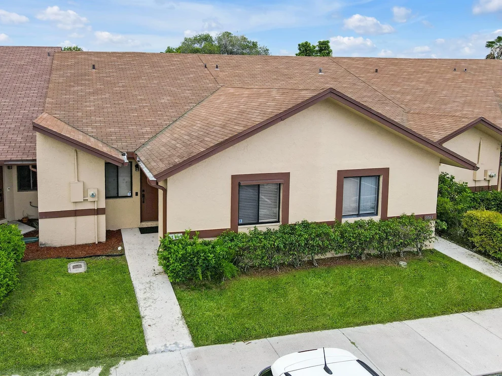 Unit for sale at 11069 NW 38th Place, Sunrise, FL 33351