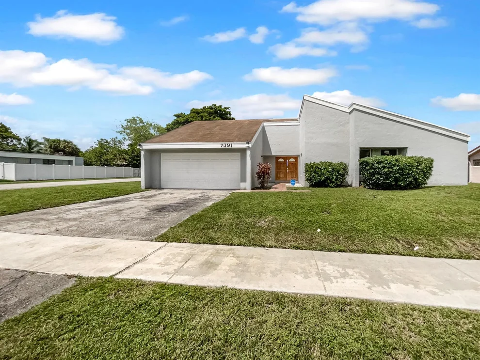 Unit for sale at 7391 NW 35th Court, Lauderhill, FL 33319
