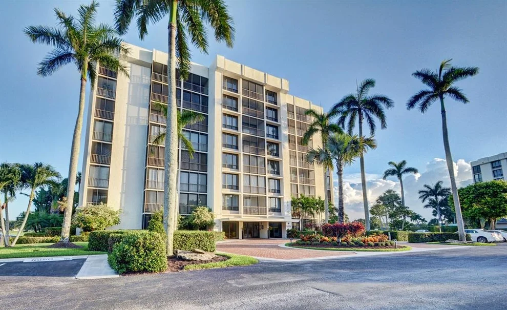 Unit for sale at 6875 Willow Wood Drive, Boca Raton, FL 33434