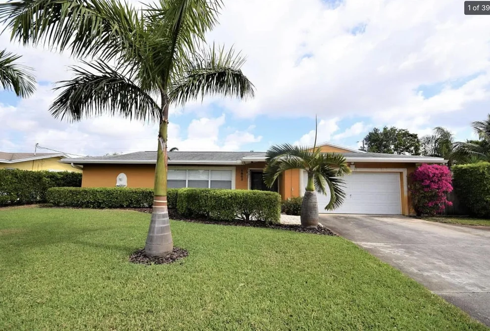 Unit for sale at 1003 SW 24th Avenue, Boynton Beach, FL 33426