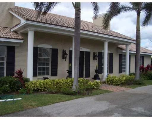 Unit for sale at 800 Seagate Drive, Delray Beach, FL 33483