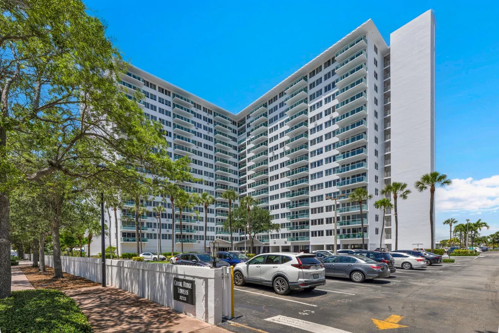 Unit for sale at 3233 NE 34th Street, Fort Lauderdale, FL 33308