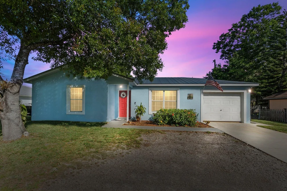 Unit for sale at 3200 Daniels Street, Fort Pierce, FL 34981