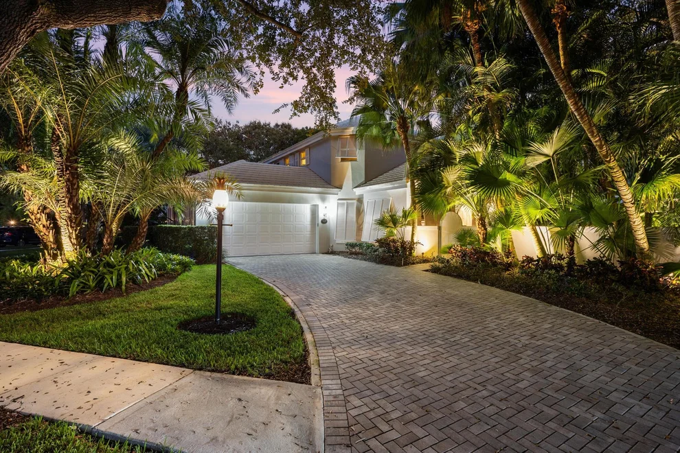Unit for sale at 14403 Cypress Island Circle, Palm Beach Gardens, FL 33410