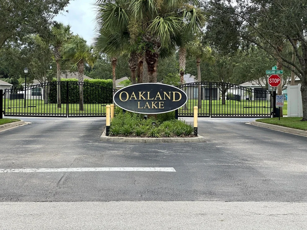 Unit for sale at 5230 Oakland Lake Circle, Fort Pierce, FL 34951