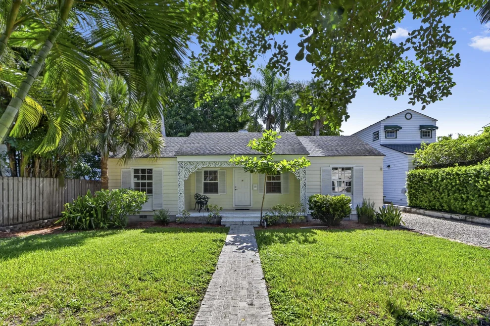 Unit for sale at 53 Palm Square, Delray Beach, FL 33483