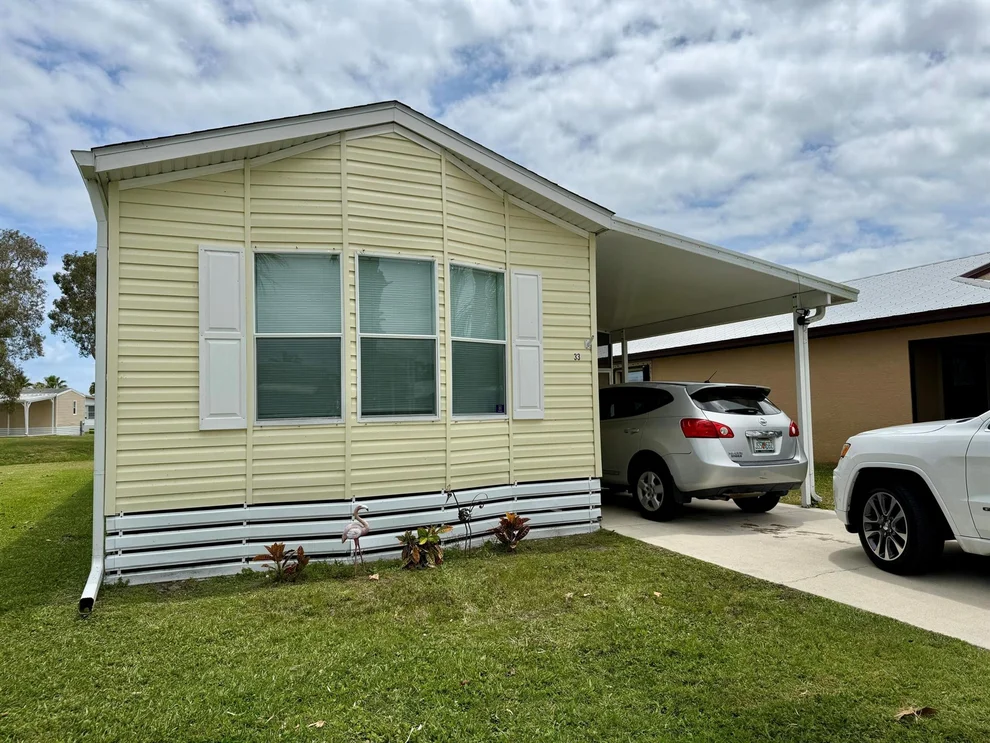 Unit for sale at 33 SE Flamenco Way, Port St Lucie, FL 34952