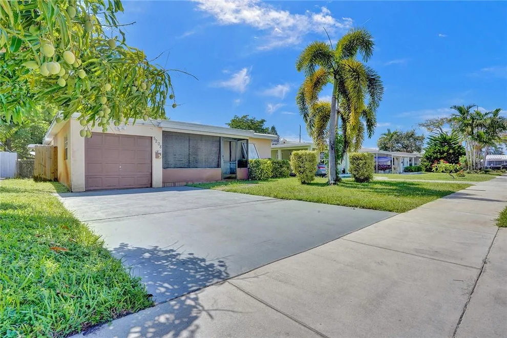 Unit for sale at 5208 NE 1st Terrace, Oakland Park, FL 33334