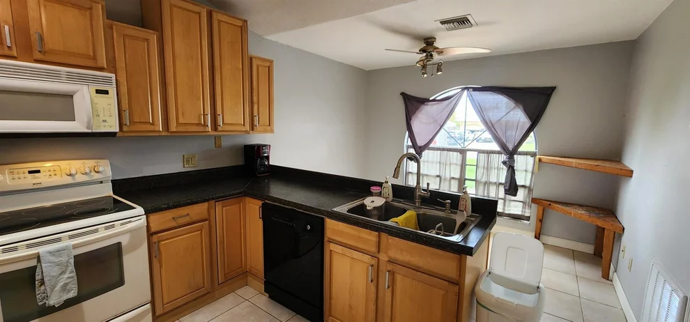 Unit for sale at 2557 SE Lyman Circle, Port St Lucie, FL 34952