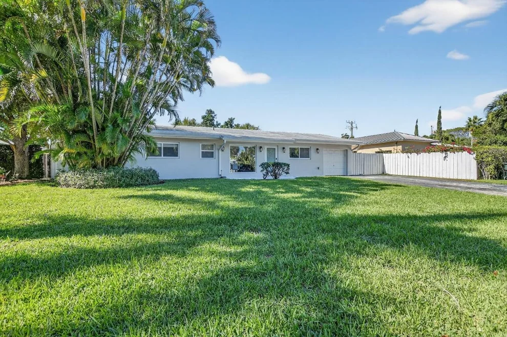 Unit for sale at 3751 NE 5th Avenue, Boca Raton, FL 33431