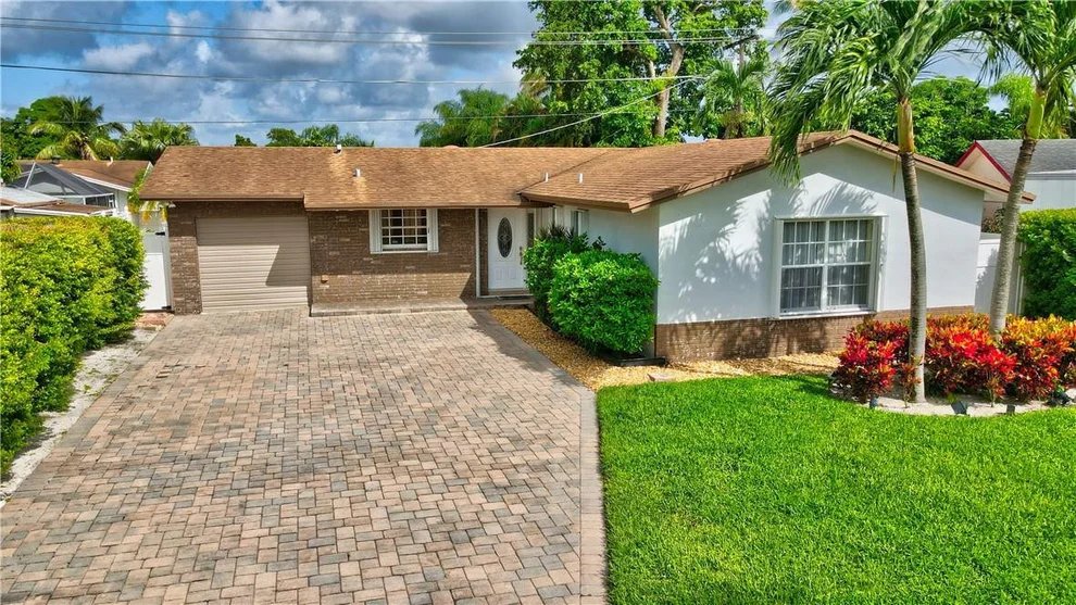 Unit for sale at 22287 SW 64th Avenue, Boca Raton, FL 33428