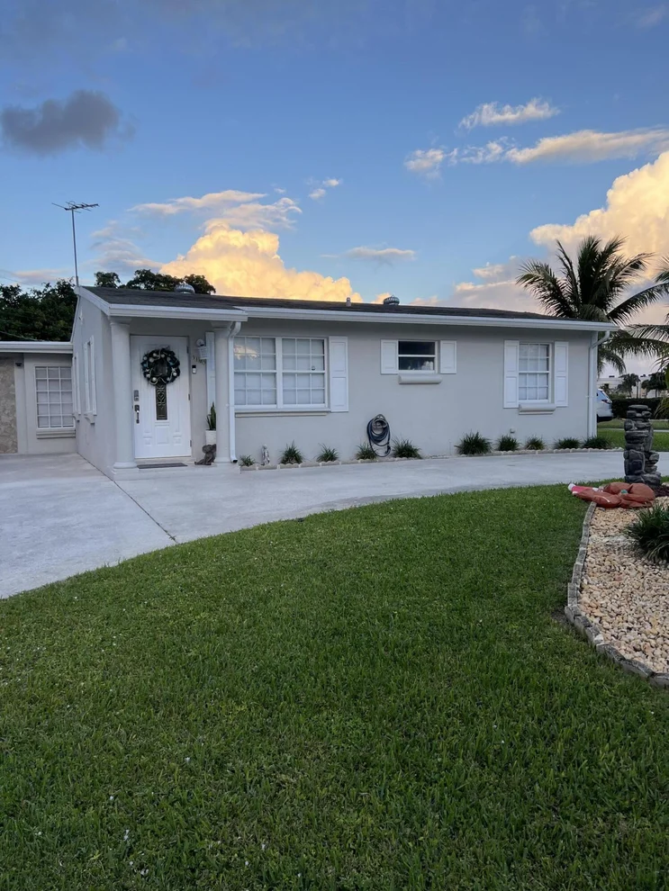 Unit for sale at 3103 Frost Road, Palm Springs, FL 33406