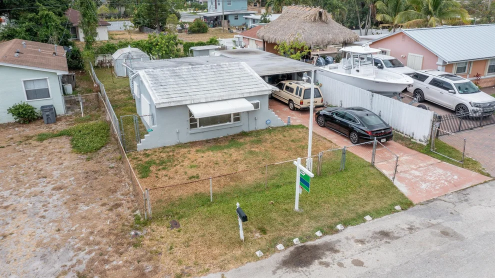 Unit for sale at 1206 S Ridge Road, Lake Worth, FL 33462