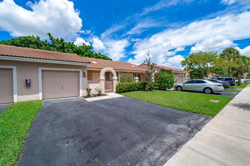 Unit for sale at 16658 Greens Edge Circle, Weston, FL 33326