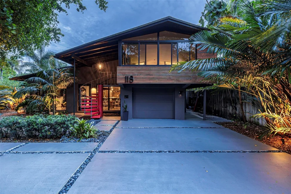 Unit for sale at 118 NE 16th Place, Fort Lauderdale, FL 33305