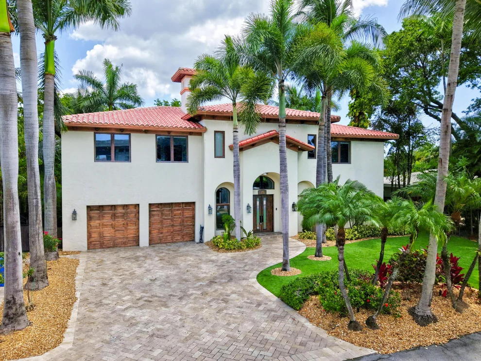 Unit for sale at 2719 NE 19th Street, Fort Lauderdale, FL 33305