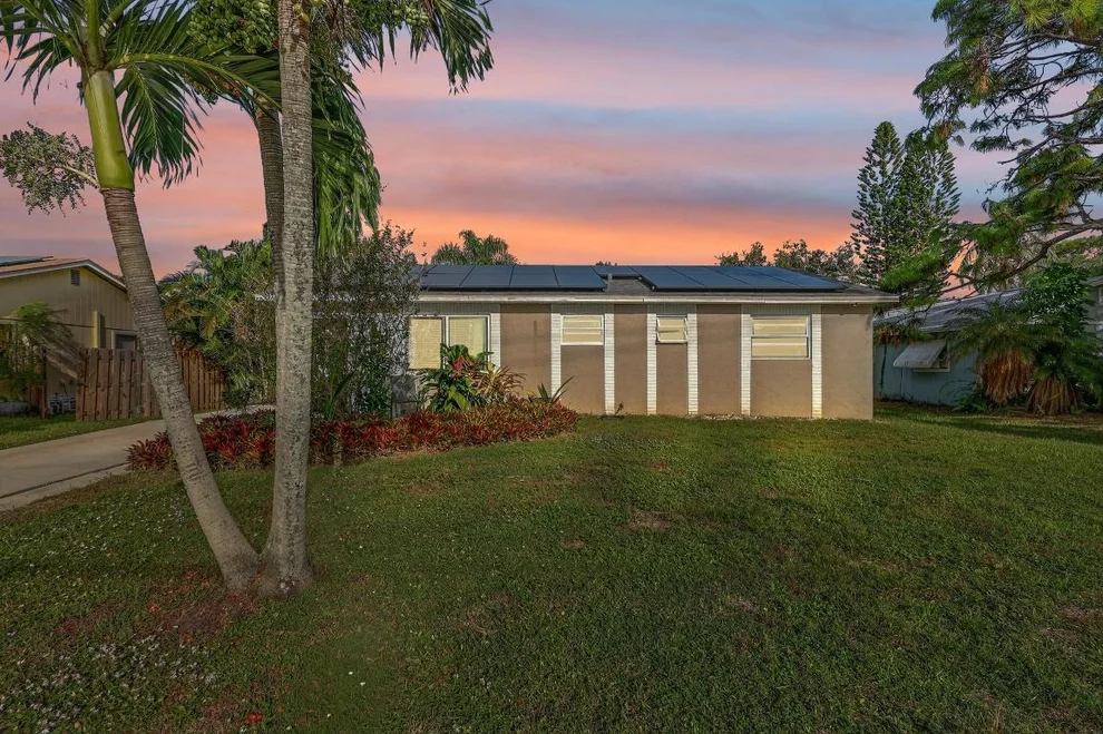 Unit for sale at 5865 SE Rosemont Avenue, Stuart, FL 34997