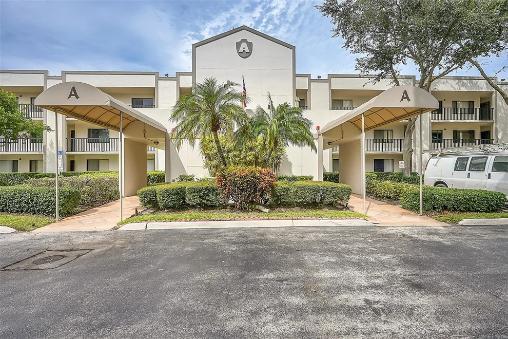 Unit for sale at 10556 E Clairmont Circle, Tamarac, FL 33321