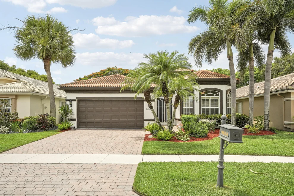 Unit for sale at 9624 Taormina Street, Lake Worth, FL 33467