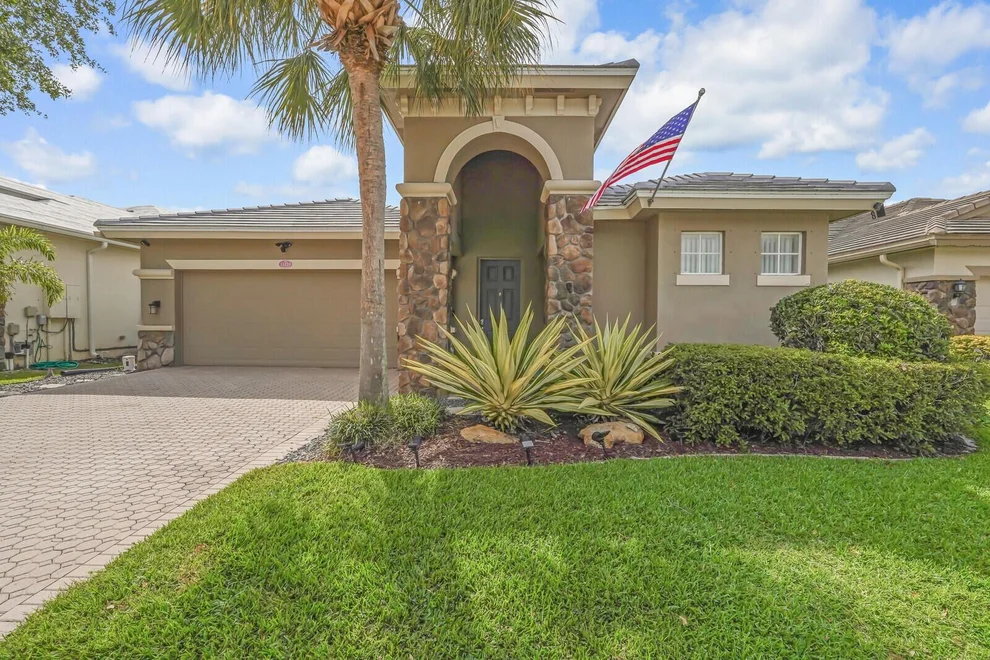 Unit for sale at 11210 Osprey Lake Lane, Palm Beach Gardens, FL 33412