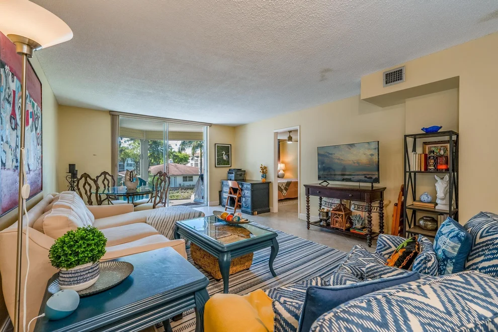 Unit for sale at 400 SE 10th Street, Deerfield Beach, FL 33441
