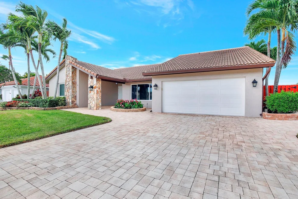 Unit for sale at 1161 NW 99th Avenue, Plantation, FL 33322